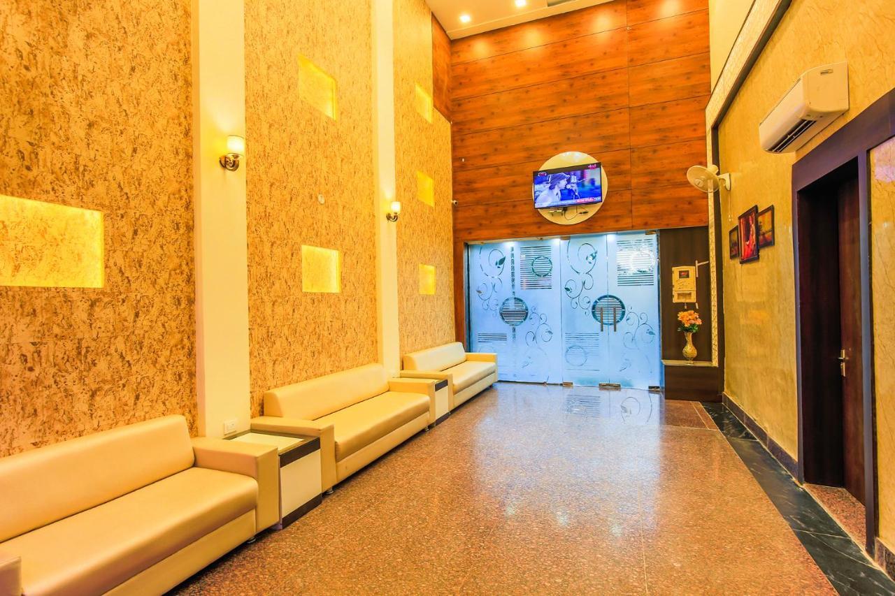 Fabhotel Star Of Taj Restobar Fatehabad Road Agra  Extérieur photo
